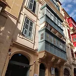 Mulberry فاليتا